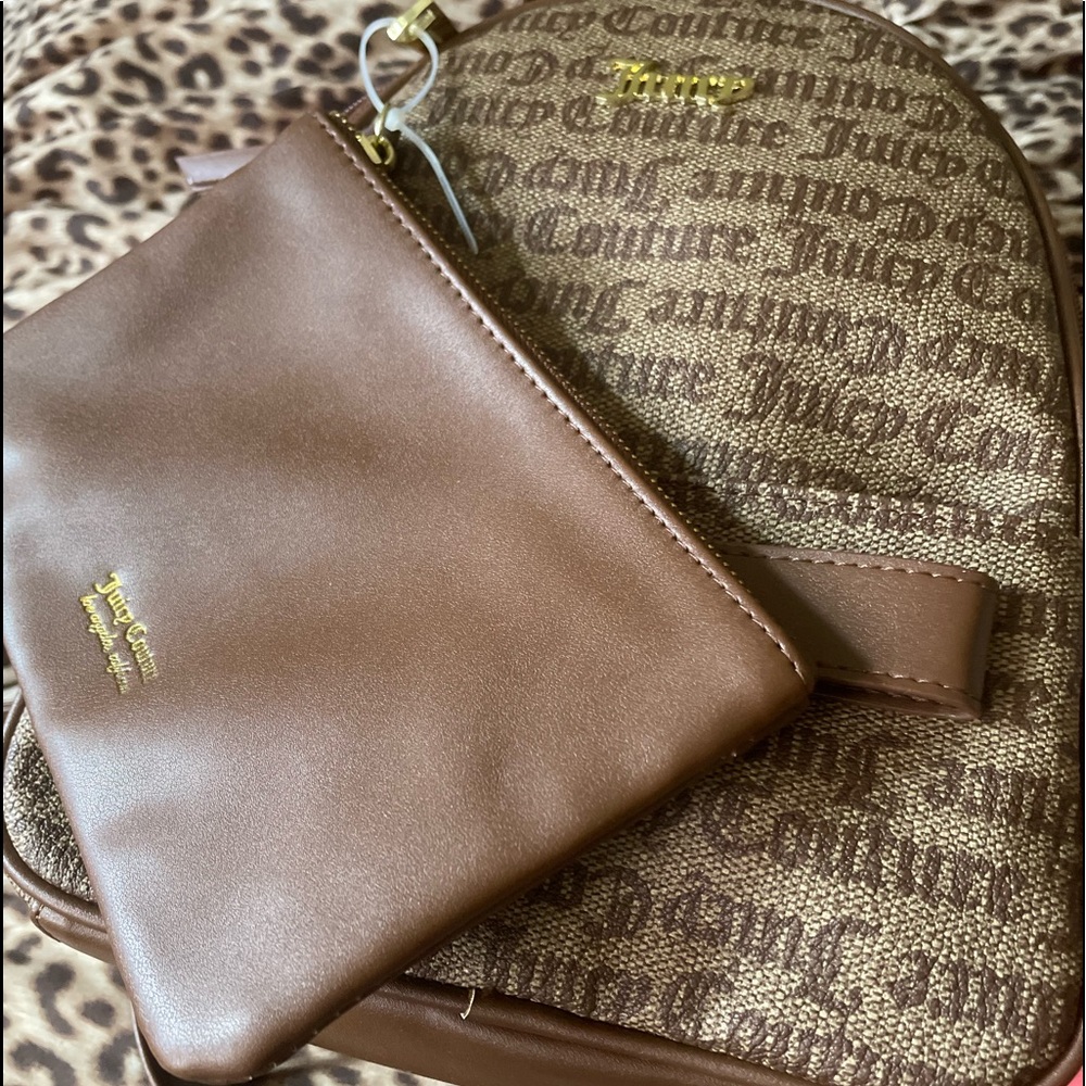 Juicy Couture Women Purse/BackPack with Inside zipped purse; tan & brown; New